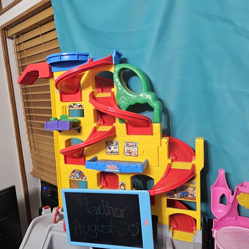 Fisher-Price Multicolor Adventure Playset